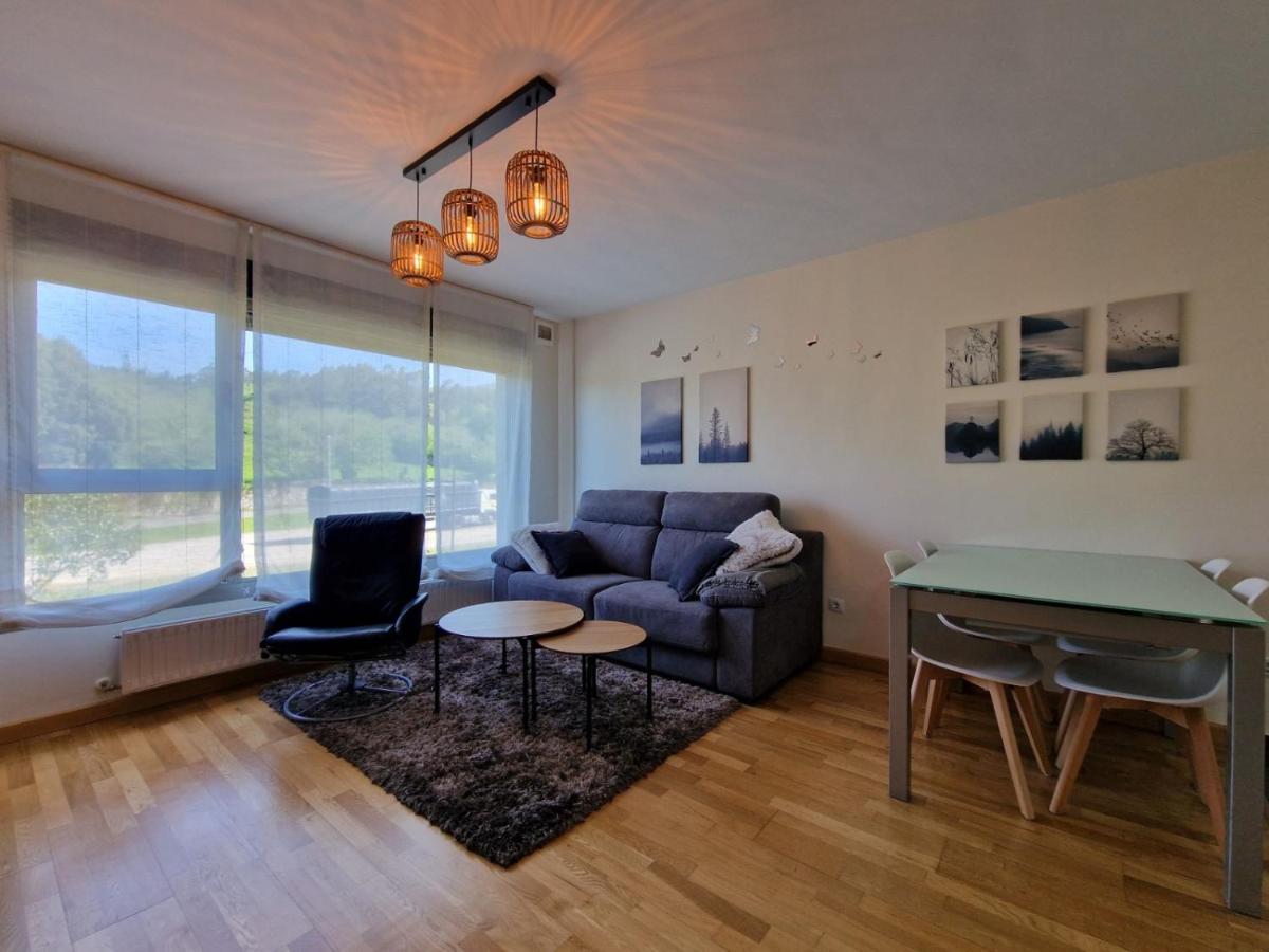 リャネスApartamento Con Piscinaアパートメント エクステリア 写真