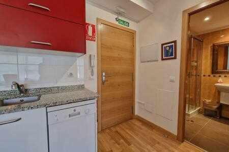 リャネスApartamento Con Piscinaアパートメント エクステリア 写真